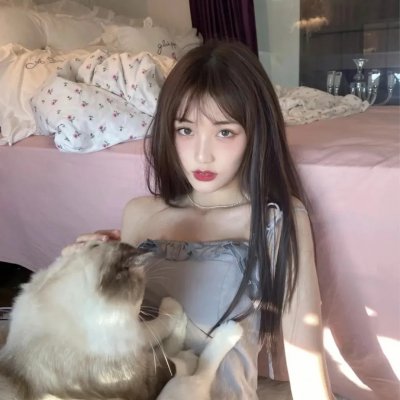踉跄女孩